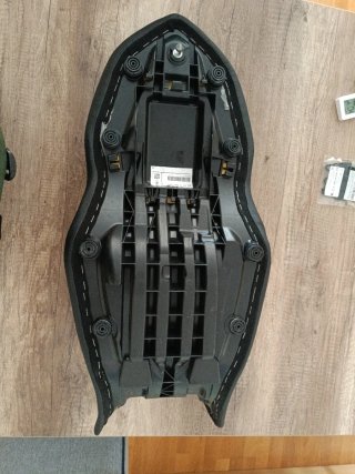 Asiento BMW F900R/XR