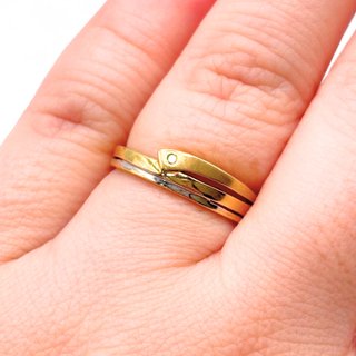 Anillo Oro Amarillo y Blanco, 18K, 2.51gr, T-12