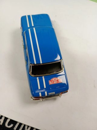 Scalextric Renault 8 Monte Carlo Ref 6316 leer