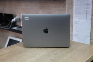 MacBook Pro 13" M1 2020