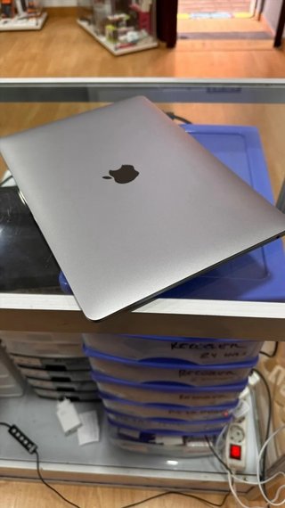 MacBook Air M1 2020 512GB Plata