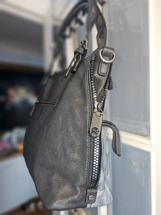 Bolso Lois Jeans plateado y negro