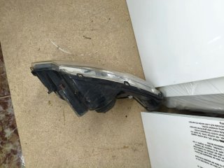 Faro delantero derecho Satelis 125