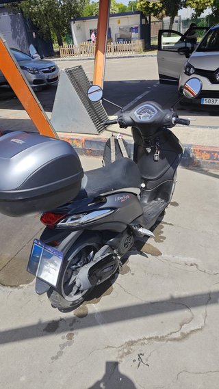 Piaggio Liberty S 125 ABS Gris