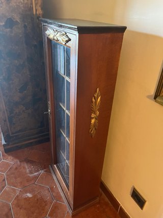 Mueble CD madera con tapa mármol
