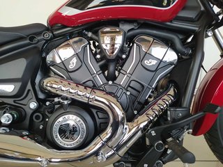 INDIAN MOTOCYCLE SCOUT CLASSIC LIMITED + TECH
