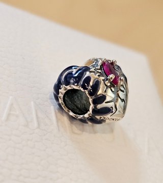 Charm Pandora Corazón Stranger Things