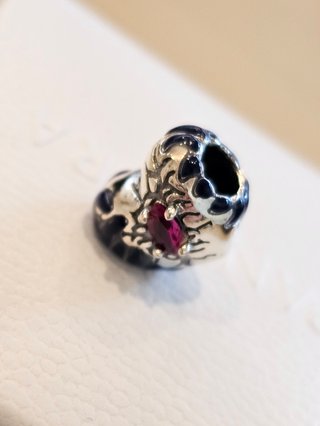 Charm Pandora Corazón Stranger Things