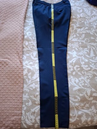 Traje azul Zara chico. Talla 44