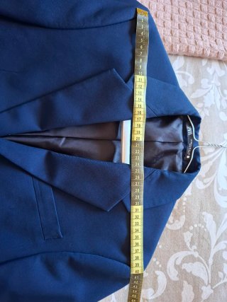 Traje azul Zara chico. Talla 44