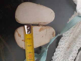ROPA DE MUÑECA LILLI O CAYETANA