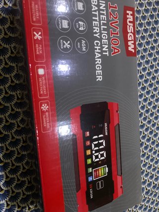 Cargador Batería Inteligente HUSGW 12V10A