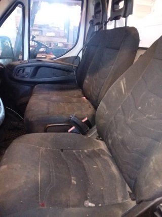 Iveco Furgoneta Blanca