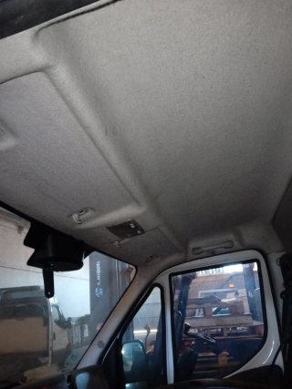 Iveco Furgoneta Blanca