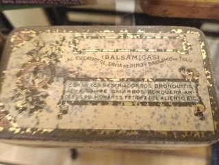 Lote Cajas Antiguas Farmacia 10€ cada una.