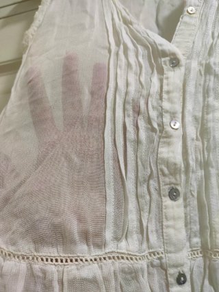 ZARA - Camiseta blanca con volantes