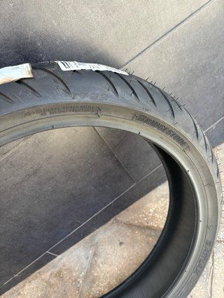 Neumático Bridgestone Battlax 120/60 R17 55W