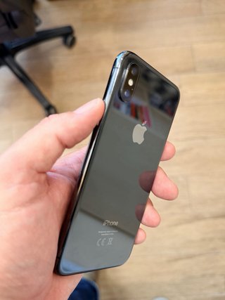 iPhone X 64GB Negro + 2 Fundas