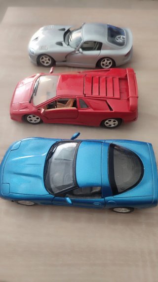Lote 3 coches escala 1/24: Dodge, Lambo, Chevrolet