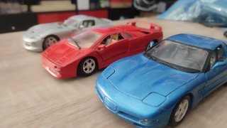 Lote 3 coches escala 1/24: Dodge, Lambo, Chevrolet