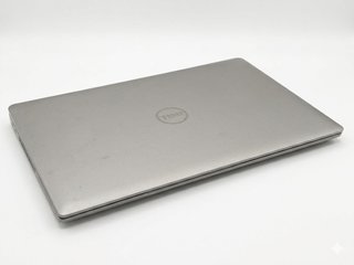Dell Precision 3590 Intel Core Ultra 5 135H