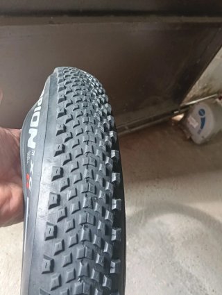 Cubierta Pirelli Scorpion H. pro Wall 29x2,40