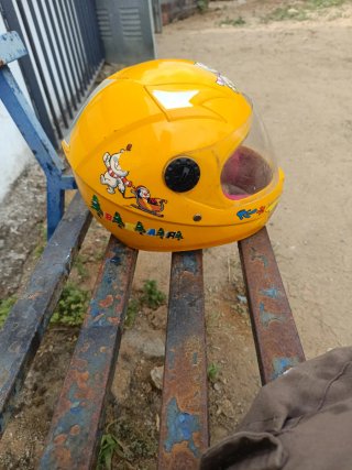 Casco Moto Infantil Amarillo Oso