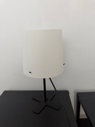 2 Lámparas de mesa IKEA BARLAST negra/blanca