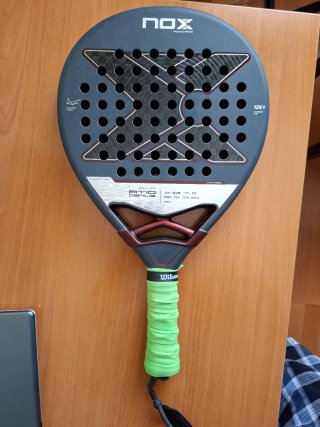 Pala Padel NOX AT10 Genius Agustín Tapia