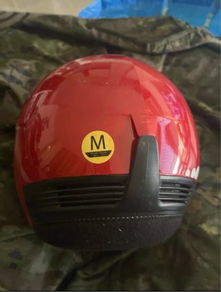 Casco de esquí infantil rojo