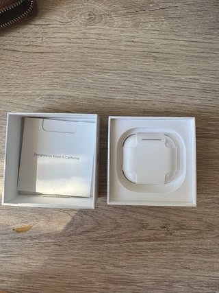 Airpods 4 (2024) Blancos