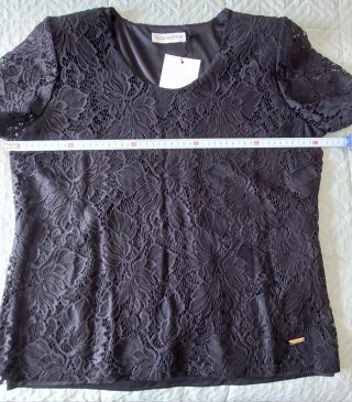 Top encaje negro manga corta OLGA SANTONI