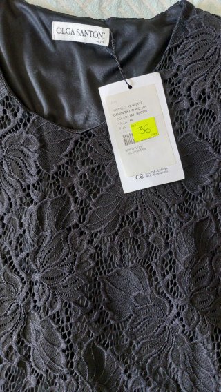Top encaje negro manga corta OLGA SANTONI