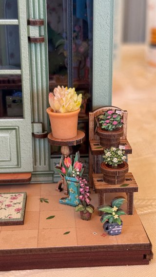 Floristería Champs-Élysées - Book Nook