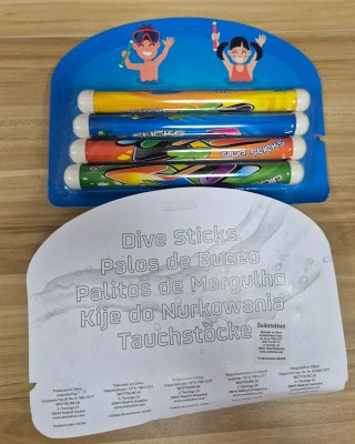 Lote 8 palos de piscina Dive Sticks