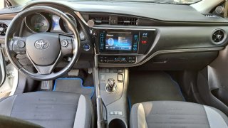 Toyota Auris 2015