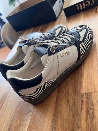 Zapatillas Cetti Zebra Blancas y Negras