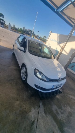 Volkswagen Golf 6 2.0 TDI 140CV DSG 2