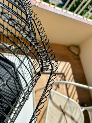 Jaula decorativa para pájaros negra