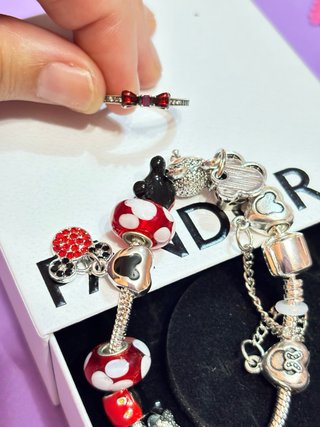 Pulsera Charm Mickey Mouse Corazones plata