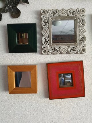 Set di 9 specchi decorativi in legno e cristallo