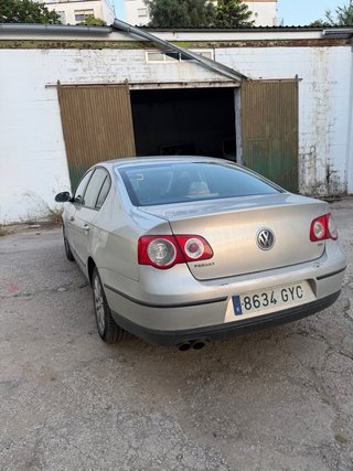 Volkswagen Passat 2010