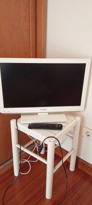 Televisor Toshiba Blanco