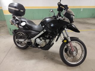 BMW F650GS Adventure Moto Negra