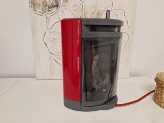Cafetera Dolce Gusto Roja