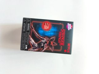 Caja Mini Brands Stranger Things