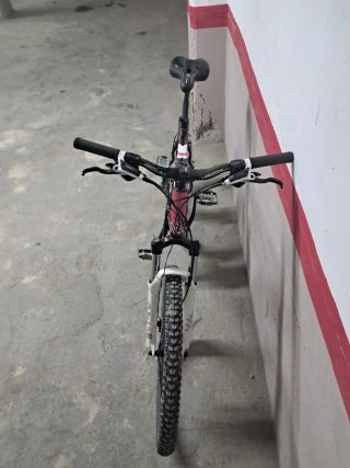Bicicleta Conor AFX 8500
