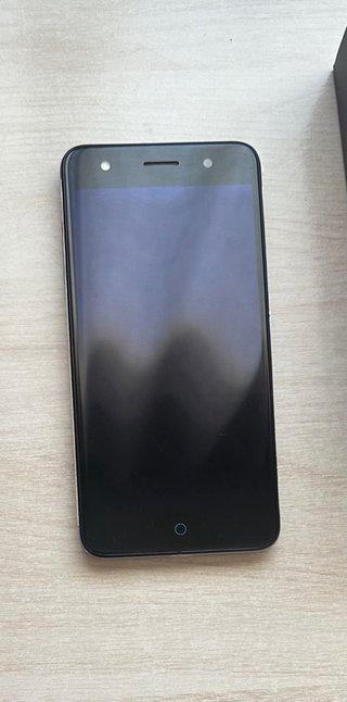 ZTE Blade V7 Lite