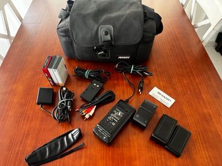Videocámara Sharp Twin Lens System
