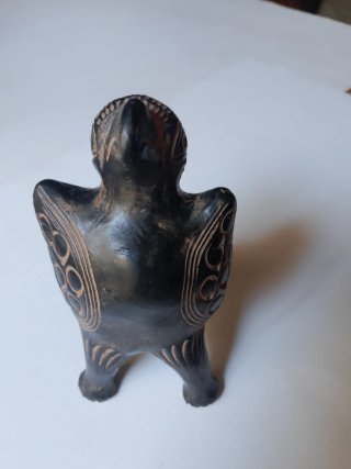 Réplica  antigua de silbato precolombino